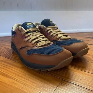 Lems Trailhead in Sequoia - Womens Size 10